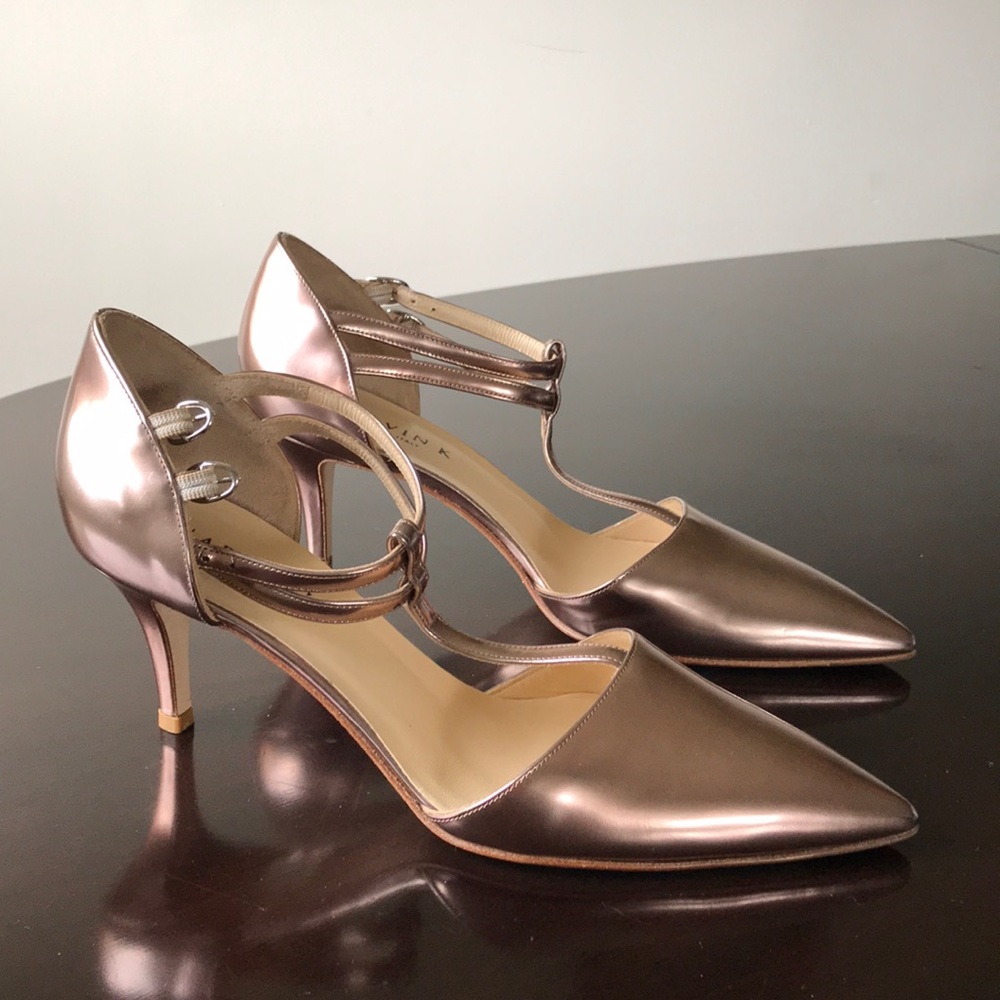 Marvin K Glossy  leather T-straps Pointed Toe Heel